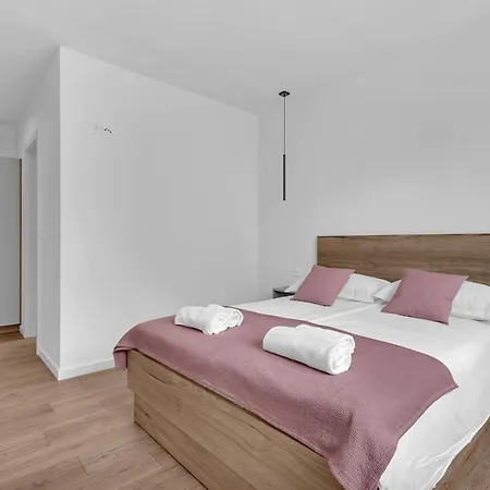 Bava - Swimming Pool With Sea View ماكارسكا