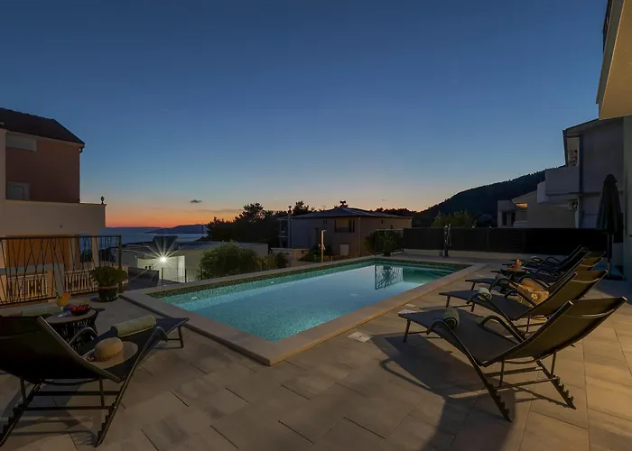 فيلة Bava - Swimming Pool With Sea View ماكارسكا