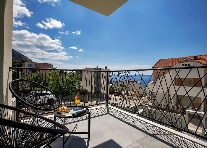 فيلة Bava - Swimming Pool With Sea View ماكارسكا